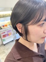 プレフェレプレフェ(prefere prefe)&nbsp;耳かけショート×暗髪カラー