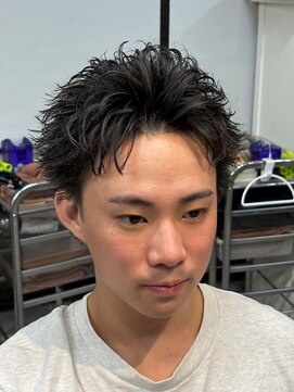 フィフス 原宿(fifth) 原宿渋谷スパイキーパーマ刈り上げショートアップバング大人ヘア