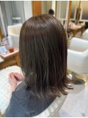 グレーベージュ×外ハネ9.12暗めカラー