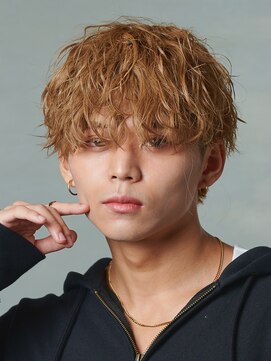 エルマーク 梅田(L-MARK) マッシュヘア/波巻きパーマ/men's/スパイラルパーマ