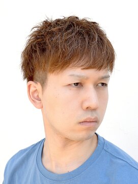 クリッパーオム(CLIPPER HOMME) 白髪でも暈せるカラースタイル。
