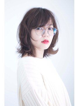 ヘアーサロン リノ(Hair Salon Lino) セミディ　アッシュベージュ　ランダムカール