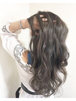 ヴィダ クリエイティブ ヘアーサロン(Vida creative hair salon) グレーパール