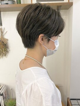 ベック ヘアサロン(BEKKU hair salon) クールだけど女性らしい☆ハンサムショート