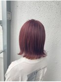 くすみカラー/ピンクベージュ/外ハネボブ/切りっぱなし/10代20代