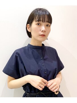 カリシア(CARICIA) ミニマルショートボブ