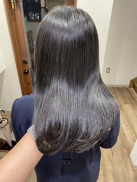 サク(Sac.) グレージュカラー×アッシュブラックSac.恵比寿 栃木優佑