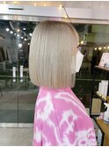 【MIRAC町田店河原崎】ホワイトシャドールーツボブ