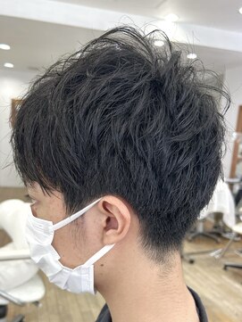 ヘッズ 本八幡店(HEADS) MEN'S HAIR センターパート ツイストスパイラル コンマヘア