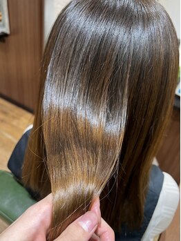 ヘアーズ マーブル(hairs MARBLE)の写真/フォルムメイクストレート商材を使用◇丁寧なカウンセリングで、お客様の髪質に合わせて薬剤を調合します◎