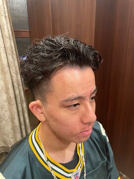 ヒロギンザ 青山店(HIRO GINZA) 波巻き/ハイライト/マッシュパーマ/ウルフ/フェード/束感