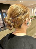 おだんごアレンジお呼ばれヘア結婚式ヘア編み込みアレンジ