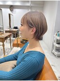 魅力倍増カールセミディシアーカラーダークアッシュショートヘア