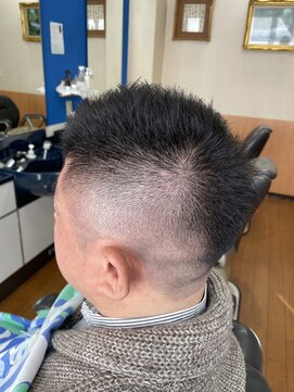 ラッキー(LUCKY) フェードカット