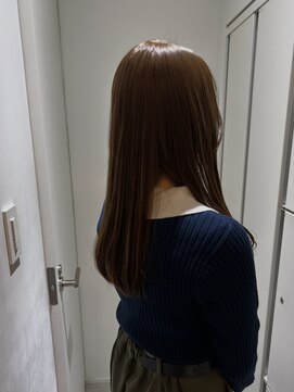 ヌークバイラヴェスト 四日市(neuk by lovest) 〔mirisa〕ストレートスタイル　ブリーチなしダブルカラー