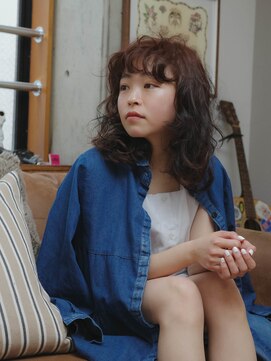 ワンダーヘアーグルーミング(WANDER Hair grooming) ブリーチなしオレンジカラー　レイヤーパーマ