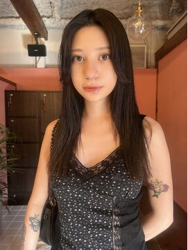 ニーム(nimes) hibico パーマ落としストレートスタイル