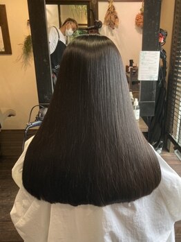 プラスエン(PLUS縁)の写真/「髪質を改善しキープする」ことに重視したご提案が◎髪質を改善しながら楽しめるデザインカラーも人気♪