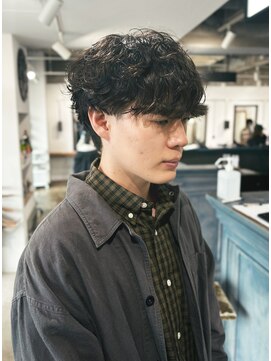 クイン(qin) メンズニュアンスパーマ