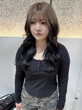 オプス 大名店(Ops) ☆2色使いで小顔効果!ミルクティールーツカラー