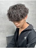 サーフカール/刈り上げセンターパート/波巻きツイストスパイラル