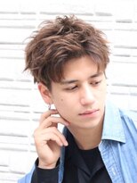 テン 心斎橋(tenn.)&nbsp;アクティブショートフェザーパーマルーズショートセンターパート