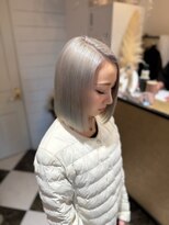 髪屋 紬 ホワイトシルバー