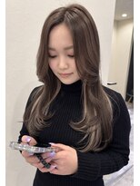 リオリス ヘア サロン(Rioris hair salon)&nbsp;ハイレイヤー／顔まわりレイヤー／グレージュロング