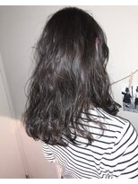 ミシェリー(misherry)&nbsp;♪misherry　［萩本　有輝］ひし形シルエット　グレージュ♪