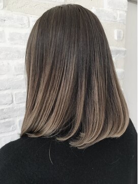 ラルマミット(lalma mit) 【秋】バレイヤージュヘア【最注目】