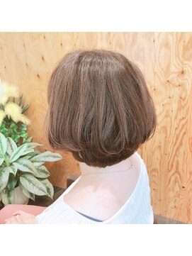 アンモーメント ベルヴィー 西宮北口店(Un moment Belle vie) ナチュラル☆