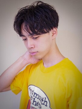 グロウ 天神店(growth) センターパート/コンマバンク爽やかアップバンク/ツーブロック