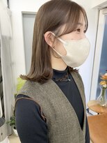 イコ 表参道原宿(ico)&nbsp;アッシュベージュ イルミナカラー 顔まわりカット