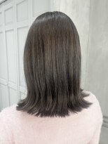 ジーナ 新宿(Zina)&nbsp;ピンクグレージュ×切りっぱなしボブ【Zina　大越香苗】