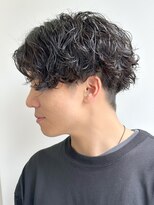 波巻きスパイラルパーマ　メンズ　眉毛　名古屋