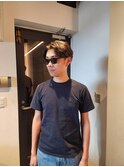 アンニュイな前下がりのショートスタイル