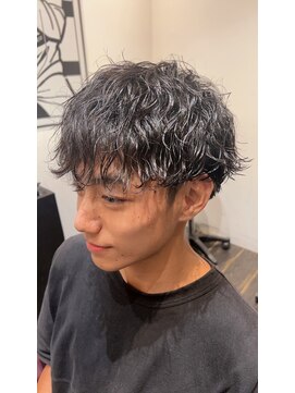 クオンヒール 堺筋本町店(QUON HEAL) 波巻きパーマ/マッシュパーマ/スパイラルパーマ/メンズショート