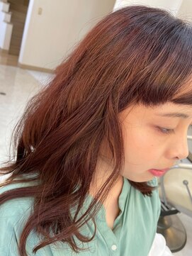 アップリップスダブリュー(Uplips.w) 大人可愛いブラウンヘアスタイル