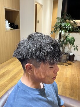 チャンピオン ツイストスパイラパーマ