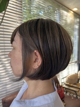 アース 三田南ウッディタウン店(HAIR&MAKE EARTH) 大人可愛い小顔ショートボブ前下がりショートアンブレラ