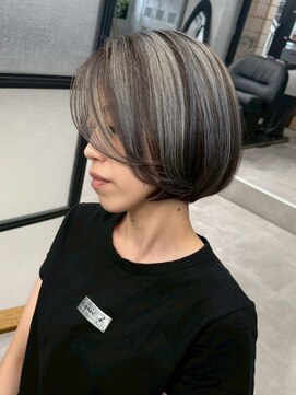 ハーシーバイアポロ 相模大野(HERSHE by apollo) ミディアムヘア/暗めカラー/グランマッシュ/レイヤーカット