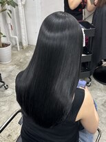 トゥエル バイ ディプティモイラ(tuelu by dipty MOILA)&nbsp;艶髪ブルーブラック