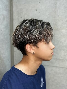 ガナンシア 横浜本店(ganancia) パーマ＋ハイライト＋カット