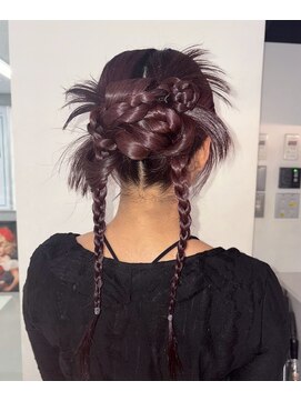 成人式・卒業式ヘア　変形カチモリ/