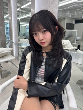 キティー サカエ(kiti SAKAE) グレージュ/レイヤーカット/ハッシュカット/オリーブベージュ/栄