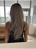 リアルな海外ガールバレイヤージュヘア