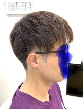 シルク(Silk) ツーブロック　前髪下ろしスタイル