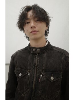 シアー 三宮(SHEER)の写真/第一印象の８割は顔周りで決まる。プロの眉毛スタイリングと肌ケアで見違える程の圧倒的清潔感を手に入れる