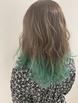 リー 甲子園(Lee)&nbsp;アッシュベージュ×グリーングラデーションスタイル