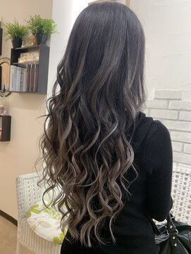 ヘアーグランデシーク(Hair Grande Seeek) グレーブラックグラデーション